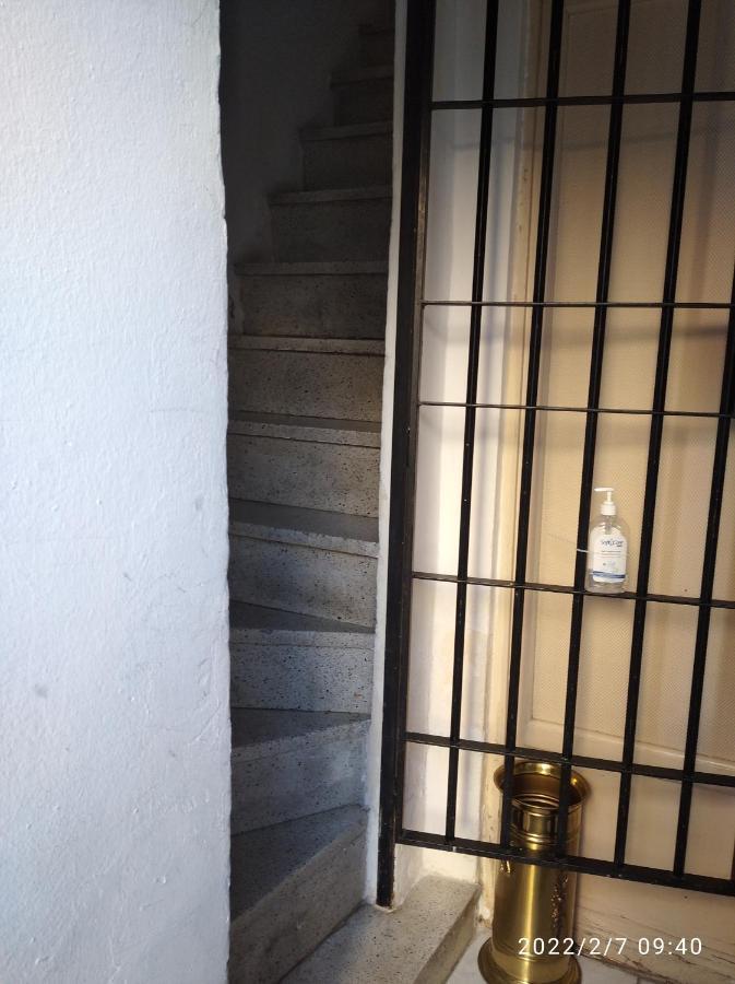 קורדובה Vivienda Turistica Templo Romano מראה חיצוני תמונה